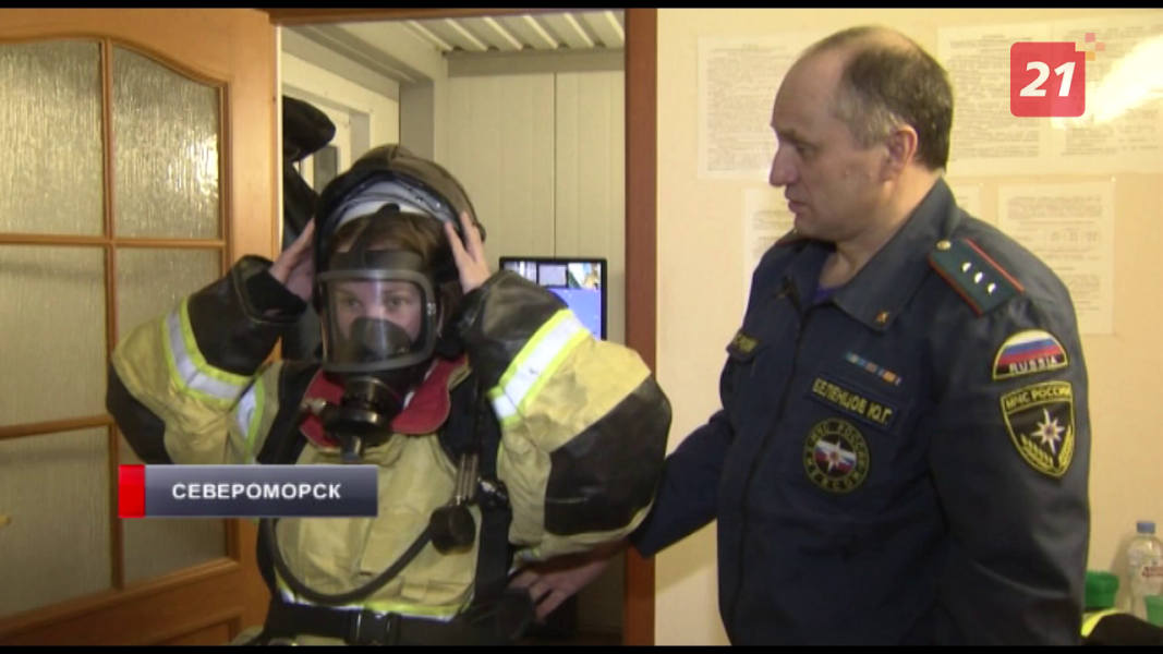 Корреспондент ТВ-21 попробовала себя в роли спасателя МЧС