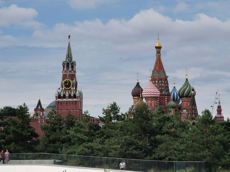Чиновника из Мурманской области наградили в Кремле Красная площадь