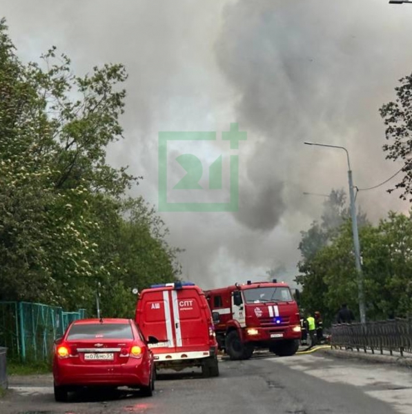Стали известны подробности ночного пожара в Мурманске Пожар