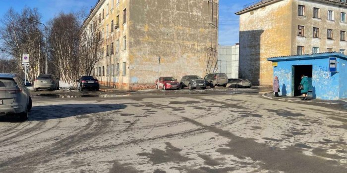 В Мурманской области водитель сбил 83-летнего пенсионера и скрылся Дорога