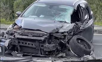 Из-за крупной аварии в Мурманске собралась пробка Авария