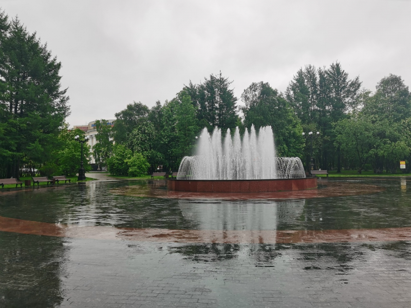 Холодная погода ожидается в Мурманске Фонтан