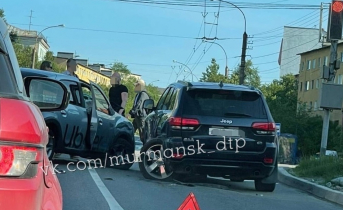 Мурманские водители встали в огромной пробке из-за ДТП ДТП