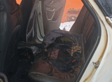 В Мурманской области загорелся автомобиль Пожар