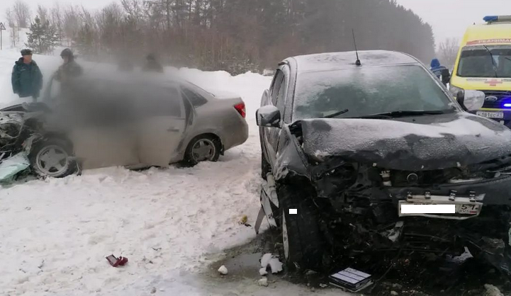 В смертельном ДТП с мурманской машиной на трассе погибли три человека ДТП