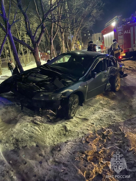 2 человека пострадали в Заполярье: кадры с места происшествия дтп