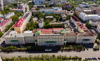 Мурманской области выделили 202,1 млн на дороги и медицину Здание правительства