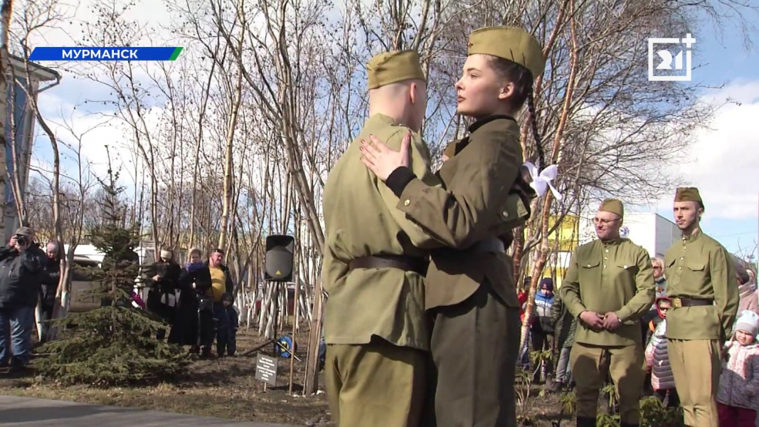 В Мурманской области прошел масштабный танцевальный флешмоб Вальс