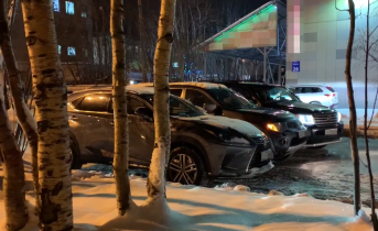 В Мурманске парализовало движение из-за массового ДТП Авария