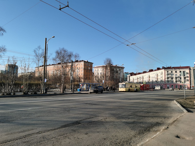 Водители не смогут проехать в центре Мурманска Центр Мурманска