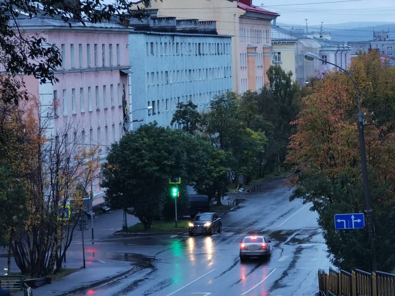 Автомобили