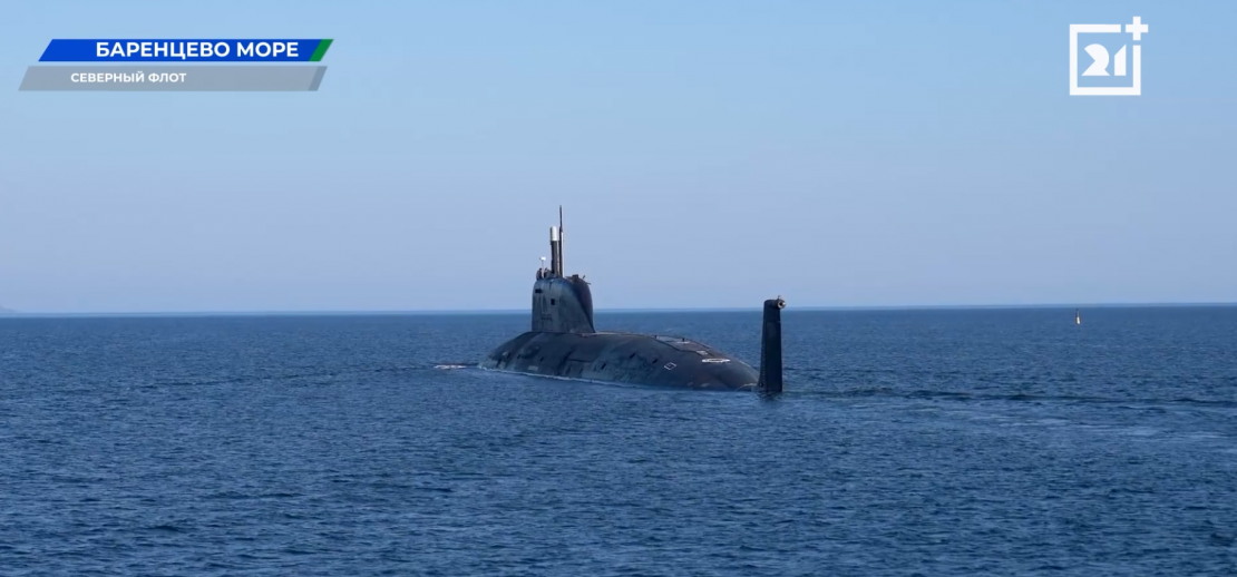 Северный флот провел учения в Баренцевом море Корабль
