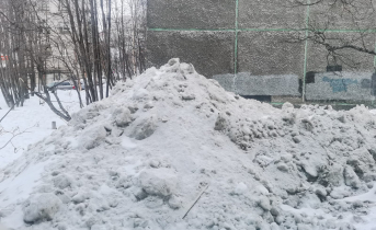 «И это называется уборка снега?!» Снег