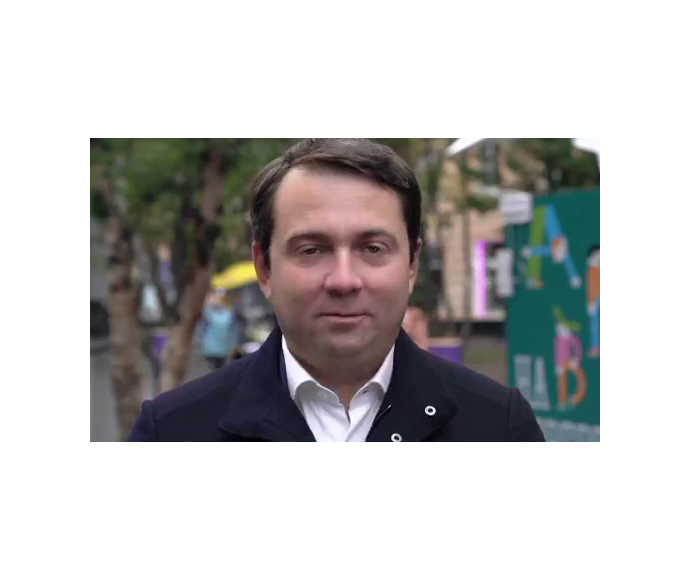 Андрей Чибис поздравил школьников с Днем знаний Андрей Чибис