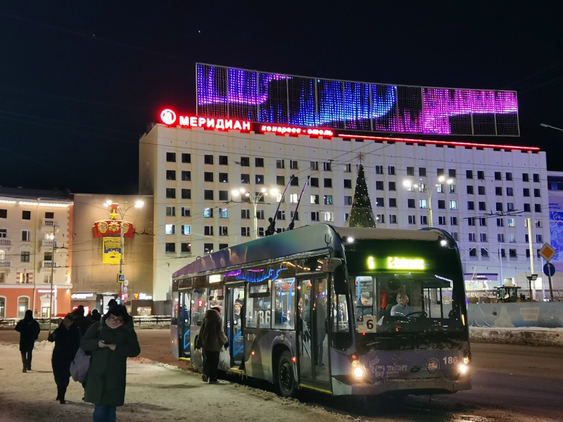 Как будет ходить общественный транспорт Мурманска в новогоднюю ночь Троллейбус
