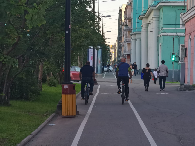 В центре Мурманска появились велодорожки Велодорожки