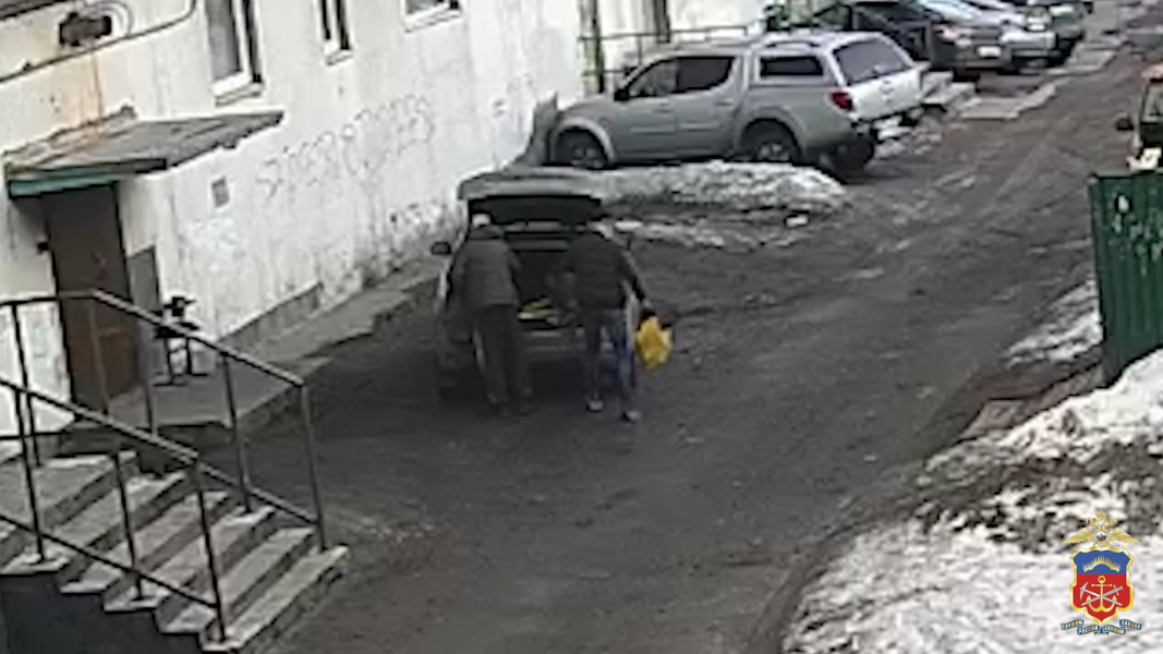 В подвале дома в Мурманске произошло преступление Кража