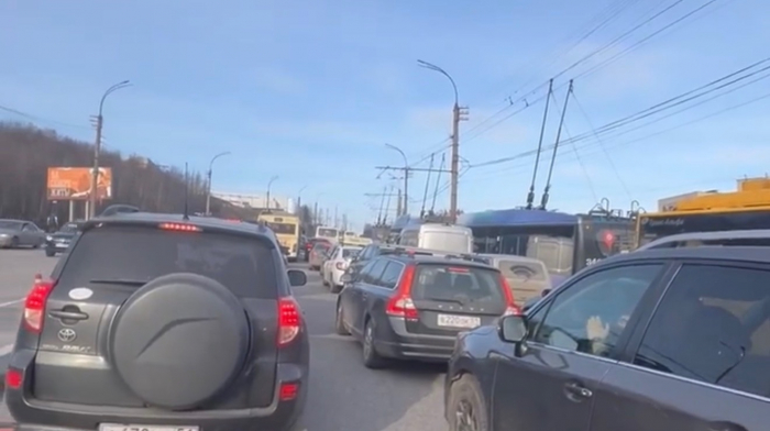 Кольское Заполярье оказалось среди лидеров по доступности топлива Машина