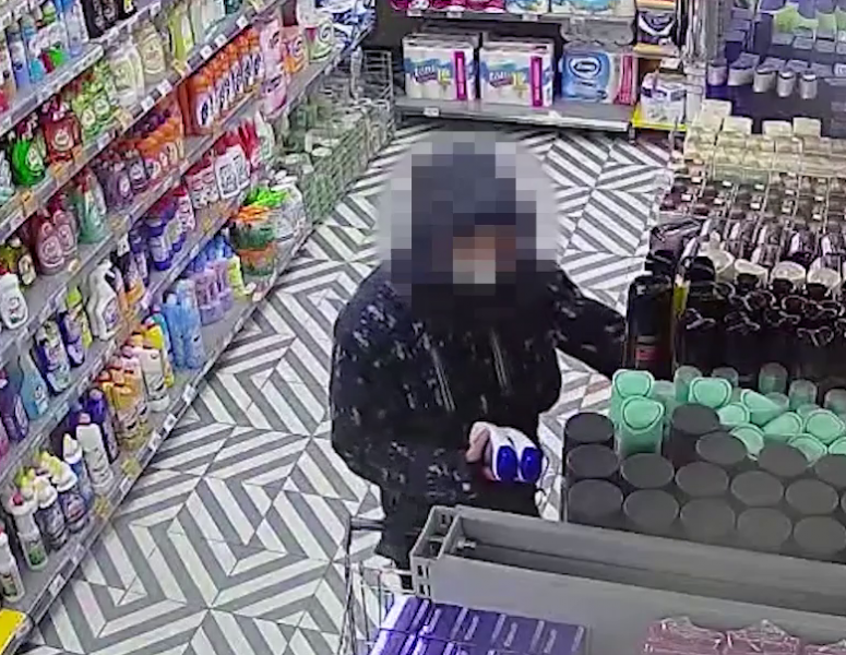 Молодому мурманчанину грозит 2 года за 47 шампуней Кража