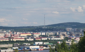 Застолье в гипермаркете закончилось для мурманчан в полиции Мурманск