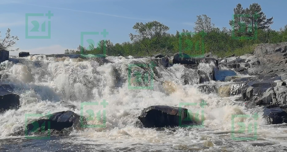 Водопад на реке Ура Водопад