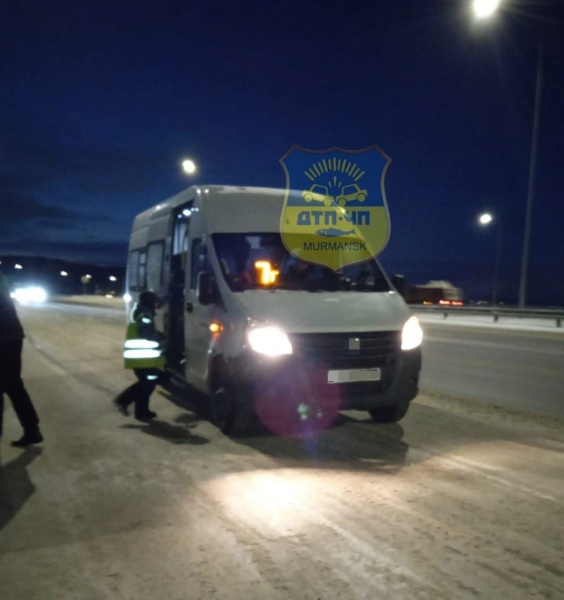 Маршрутка с пассажирами попала в ДТП в Мурманске ДТП