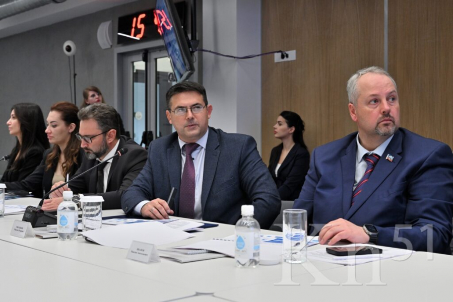 За четыре года «Норникель» инвестировал 59,5 млрд рублей в модернизацию своего производства в Мурманской области За четыре года «Норникель» инвестировал 59,5 млрд рублей в модернизацию своего производства в Мурманской области