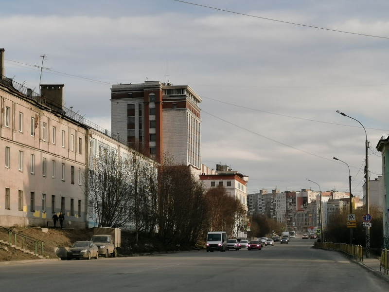 Находящегося в розыске молодого человека задержали в мурманском баре Мурманск