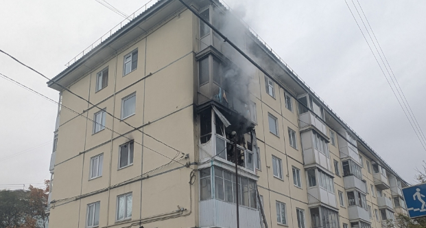 В центре Мурманска горела квартира Дом