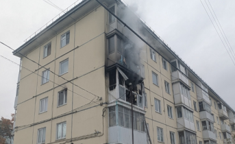 В центре Мурманска горела квартира Дом
