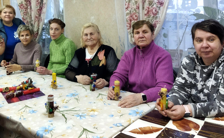«Комбинат добра»: волонтеры Заполярного провели святочный вечер Волонтеры