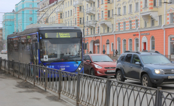Транспорт Мурманска переходит на новое осеннее расписание Транспорт