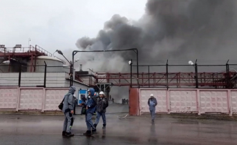 Пожар на предприятии в Мурманской области ликвидировали Пожар