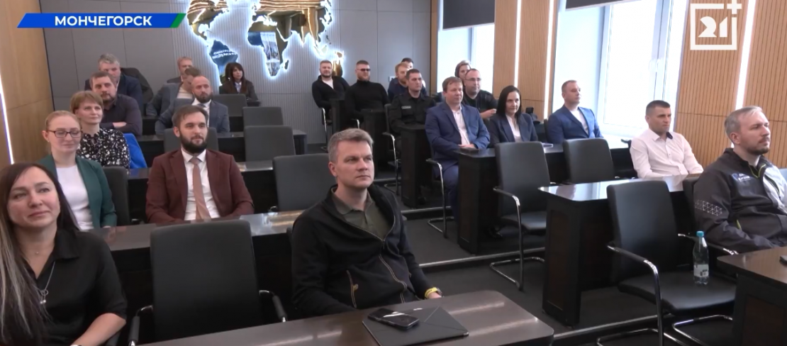В Мурманской области подвели итоги конкурсов по охране труда Люди
