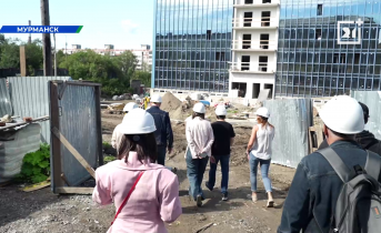 На каком этапе находится строительство новых домов в Мурманской области? Строительство