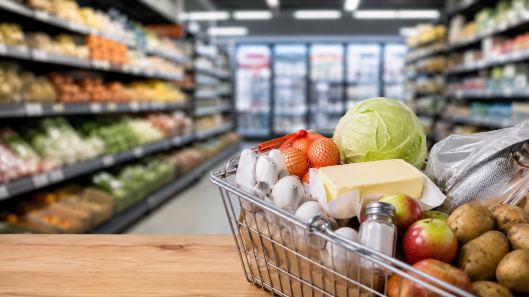 В магазинах Мурманска произошли изменения с ценами Продукты