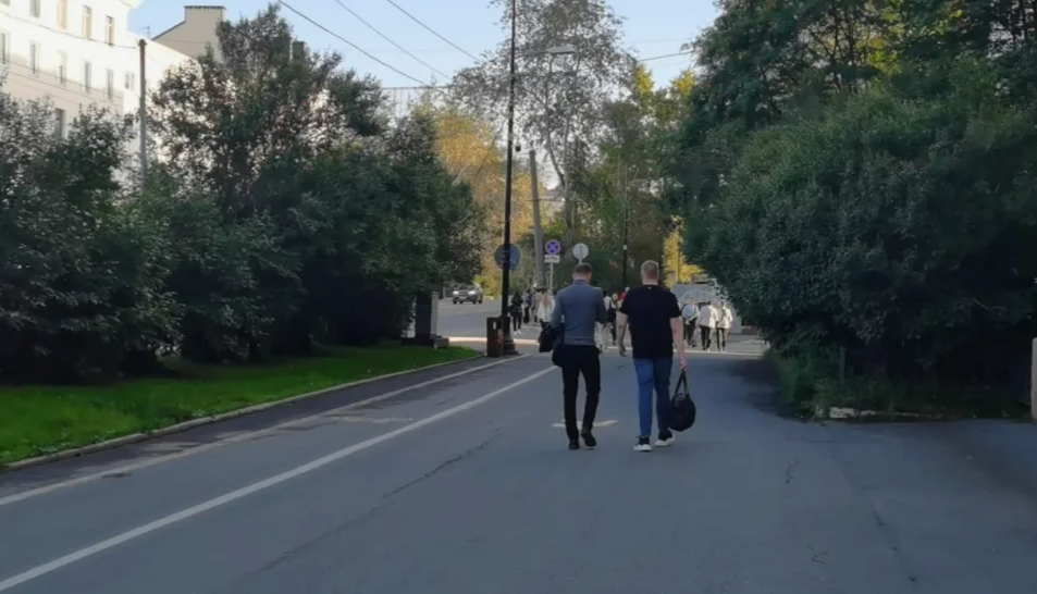 Мама отвела ребёнка в сад и пропала в Мурманской области Прохожие