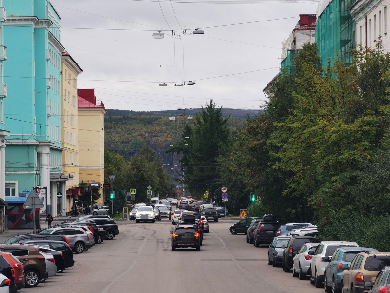 Автомобили