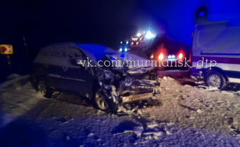 На трассе в Мурманской области произошло серьезное ДТП Внедорожник