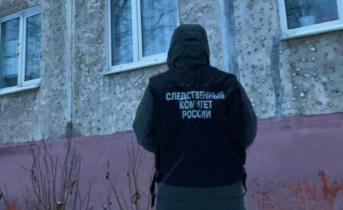 В Мурманской области проводится проверка после падения подростка из окна Следком