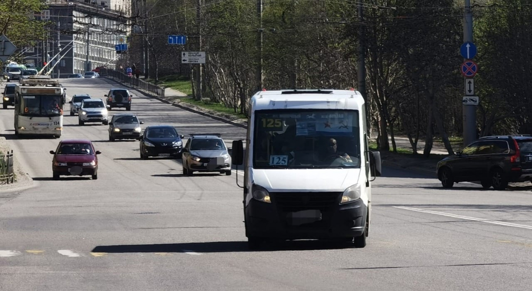 В Мурманске изменится расписание пригородного транспорта Маршрутка