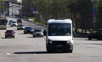 В Мурманске изменится расписание пригородного транспорта Маршрутка