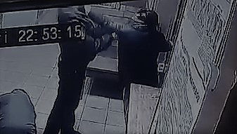 Северянка устроила драку в отделении полиции Драка