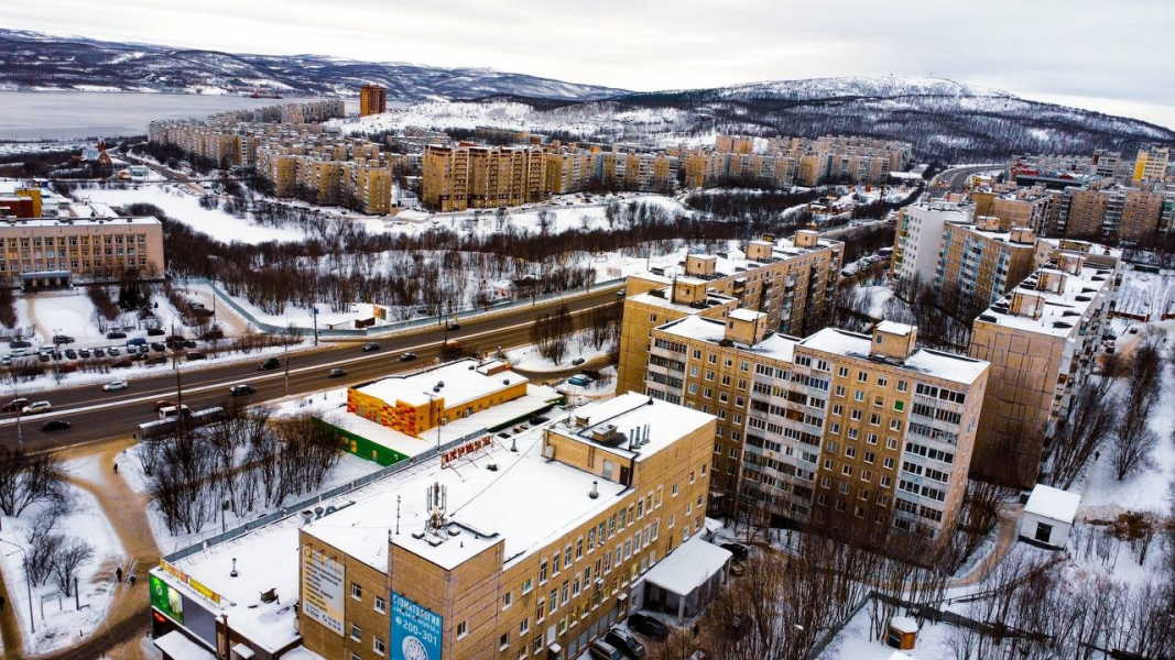 Чиновника заключили под стражу в Мурманске Мурманск