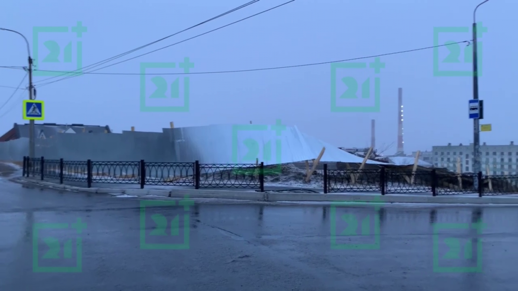 Сильный ветер в Мурманске Ветер
