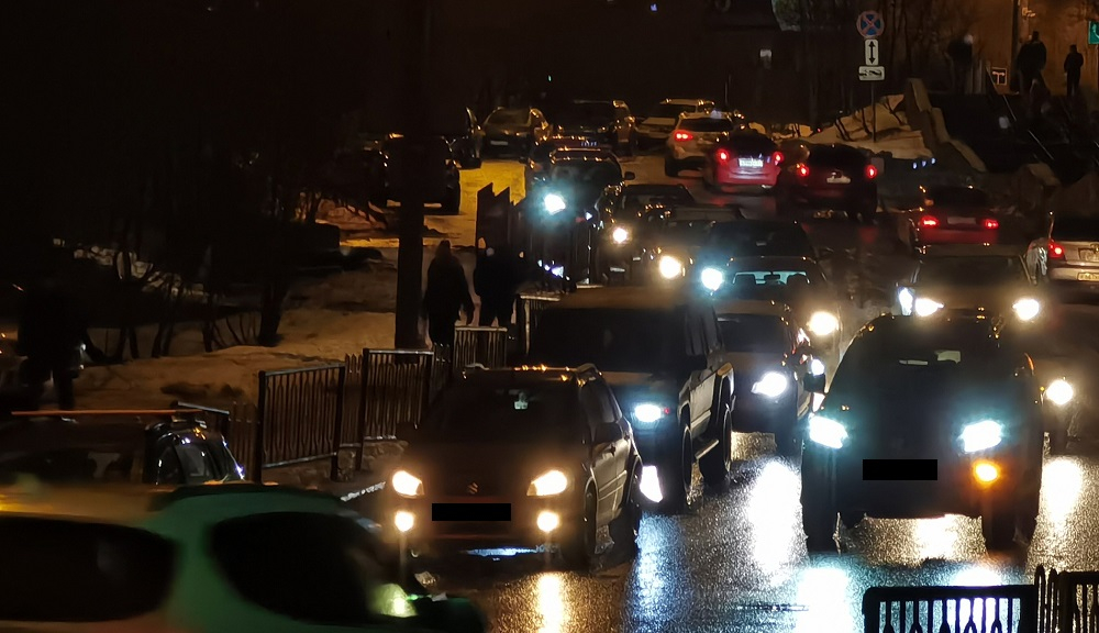 Из-за ДТП в Мурманске собирается большая пробка ДТП