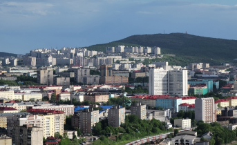 Мужчина выломал входные двери в мурманском ресторане Мурманск