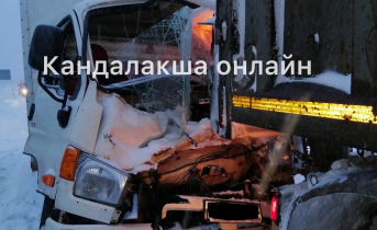 В Мурманской области произошло сильное столкновение двух фур Фура