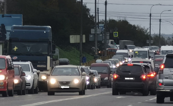 Мурманские водители встали в огромной пробке из-за ДТП Пробки