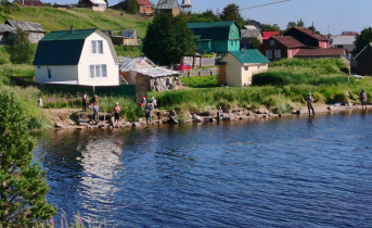 С Днем рыбака! На Терском берегу продолжается сезон горбуши Умба